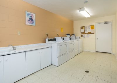 Aubrey Apartment-laundry
