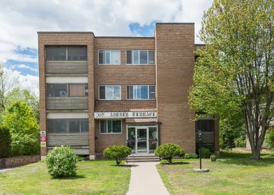 Aubrey Apartment-exterior