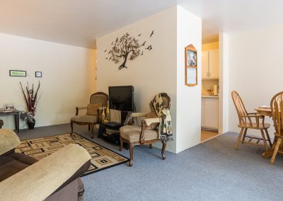 Aubrey Apartment-open concept