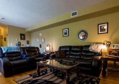 Edgehill Apartment-living room-2