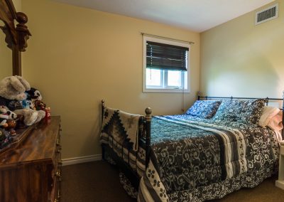 Edgehill Apartment-bedroom