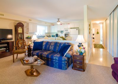 Red Oaks Apartments-spacious living