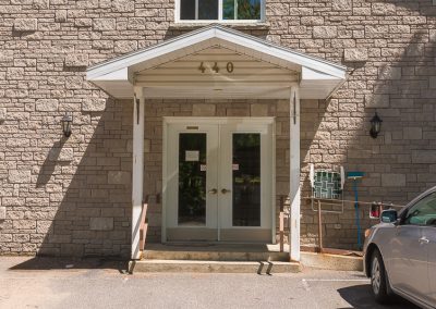 Red Oaks Apartments-front entrance